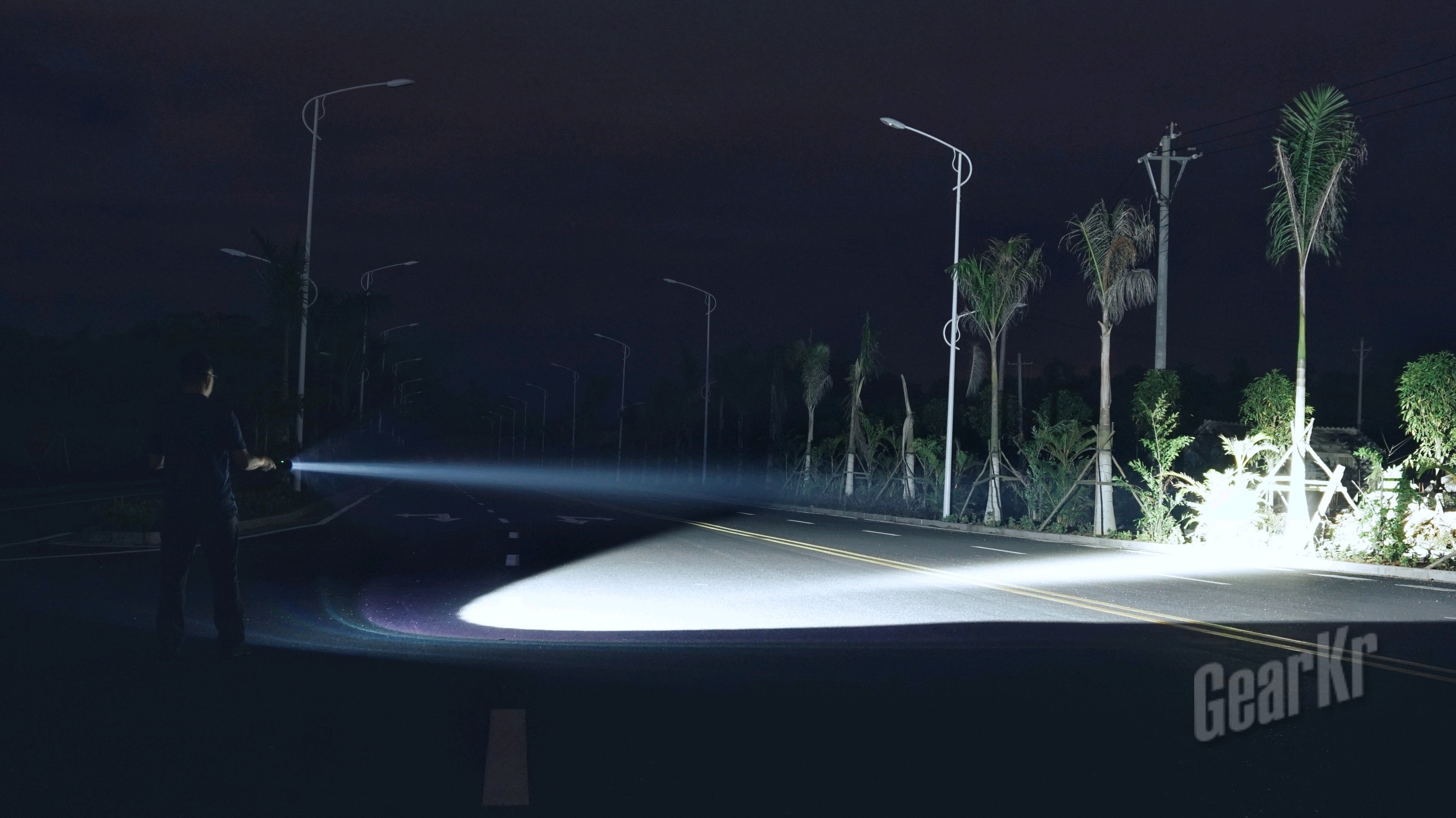 神剑手电筒,神剑手电筒远光