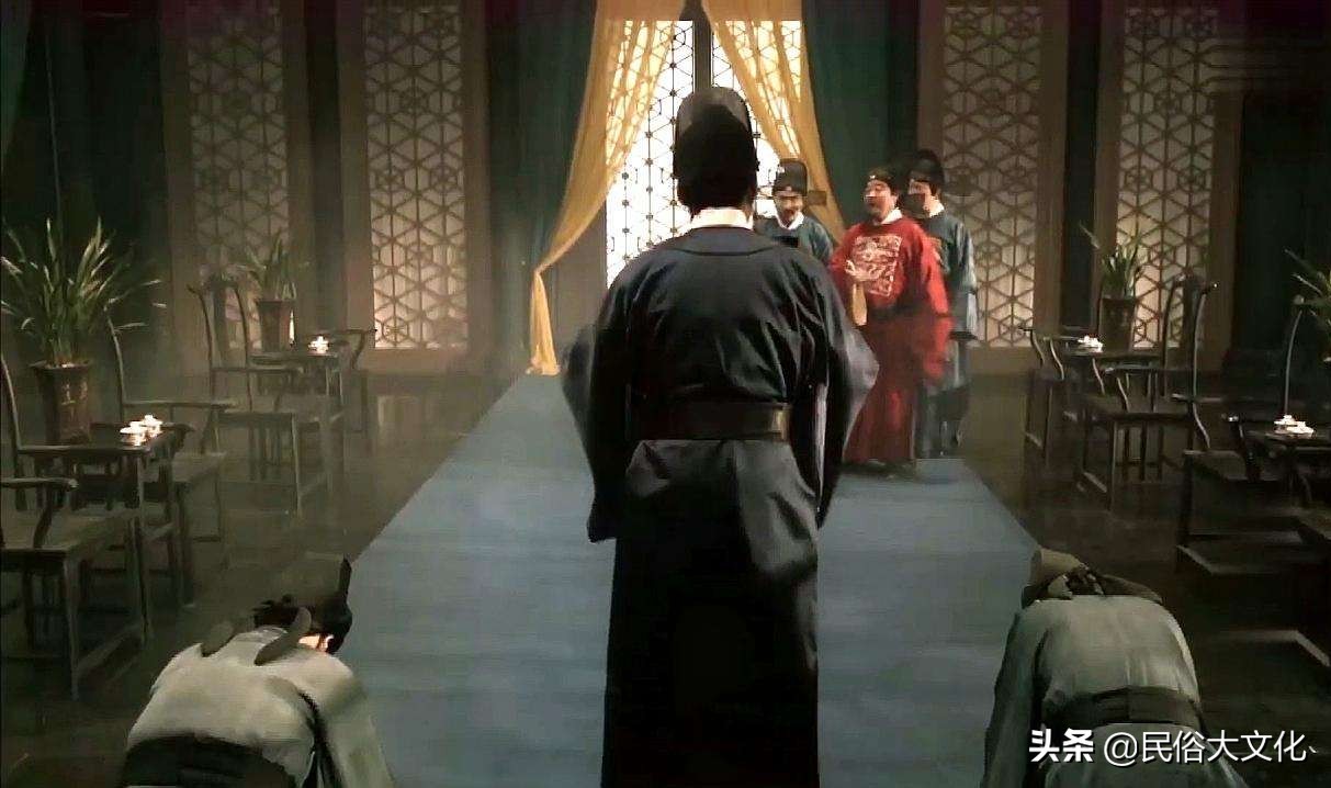 官不入民宅父不进子房意味什么,父不进子房古训