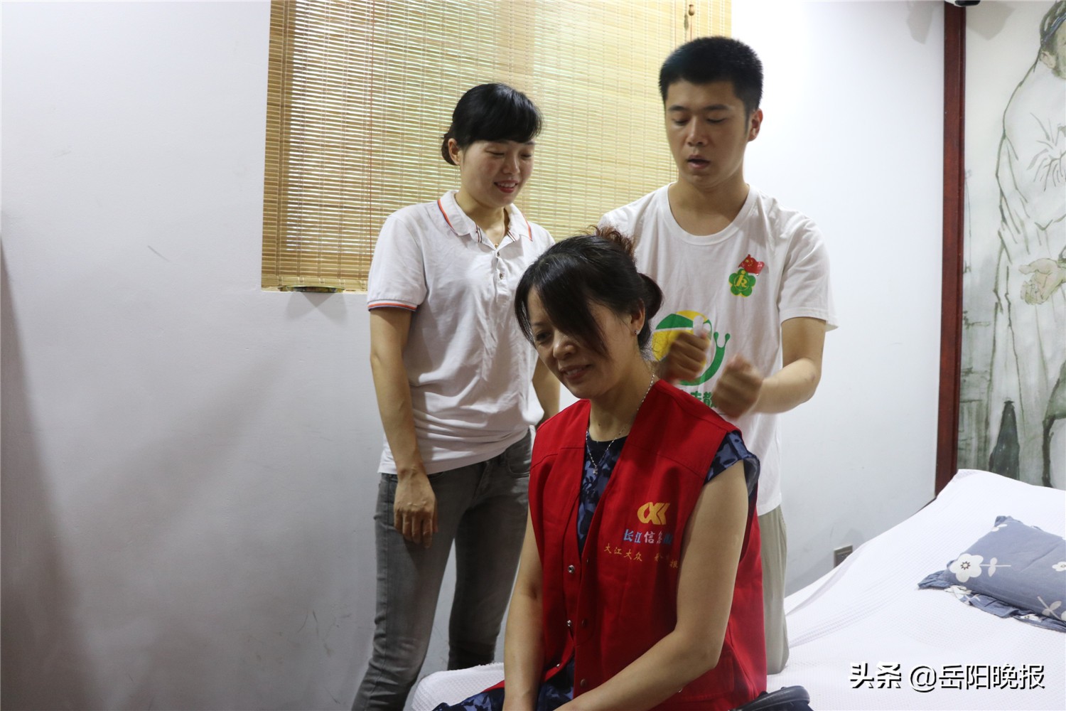 岳阳“浩艺采耳”支持残疾人就业，共创美好生活