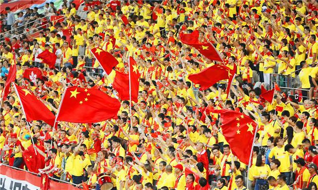 5岁可以练颠球吗,5岁天才踢球