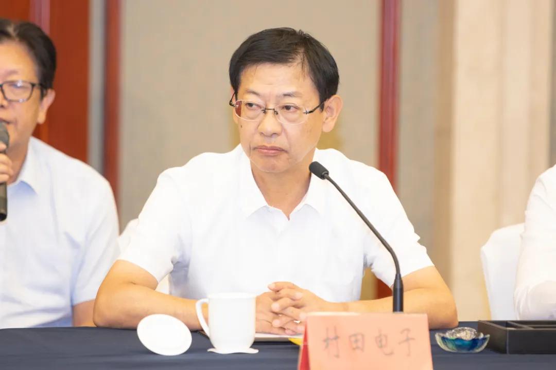 全力打造外商投资最满意城市！杜小刚主持召开全市重点外商投资企业座谈会