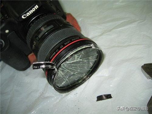 相机镜头镜片卡死了怎么卸下来,镜头摔了取不下来怎么办