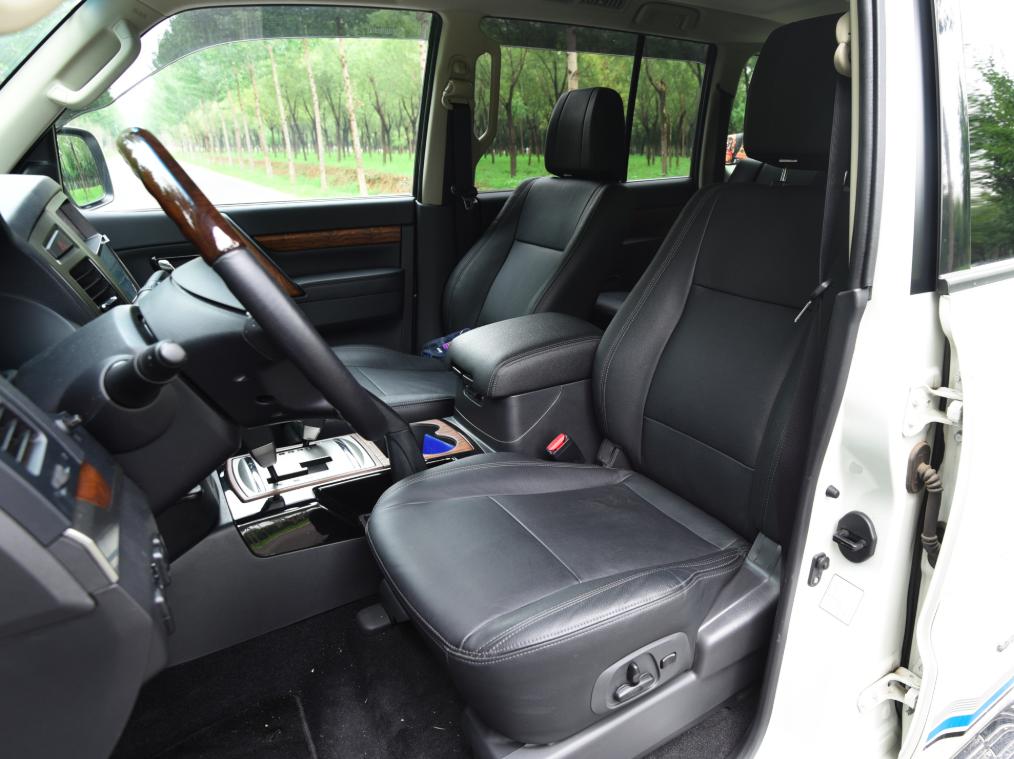 三菱帕杰罗v97哪年停的,三菱帕杰罗v97多少年报废