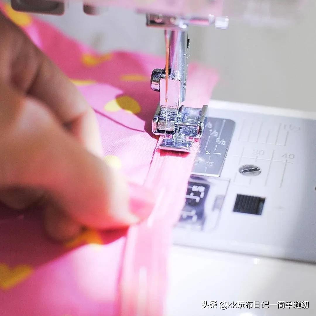 来回缝隐形拉链怎么收口,隐形拉链怎么缝补才美观