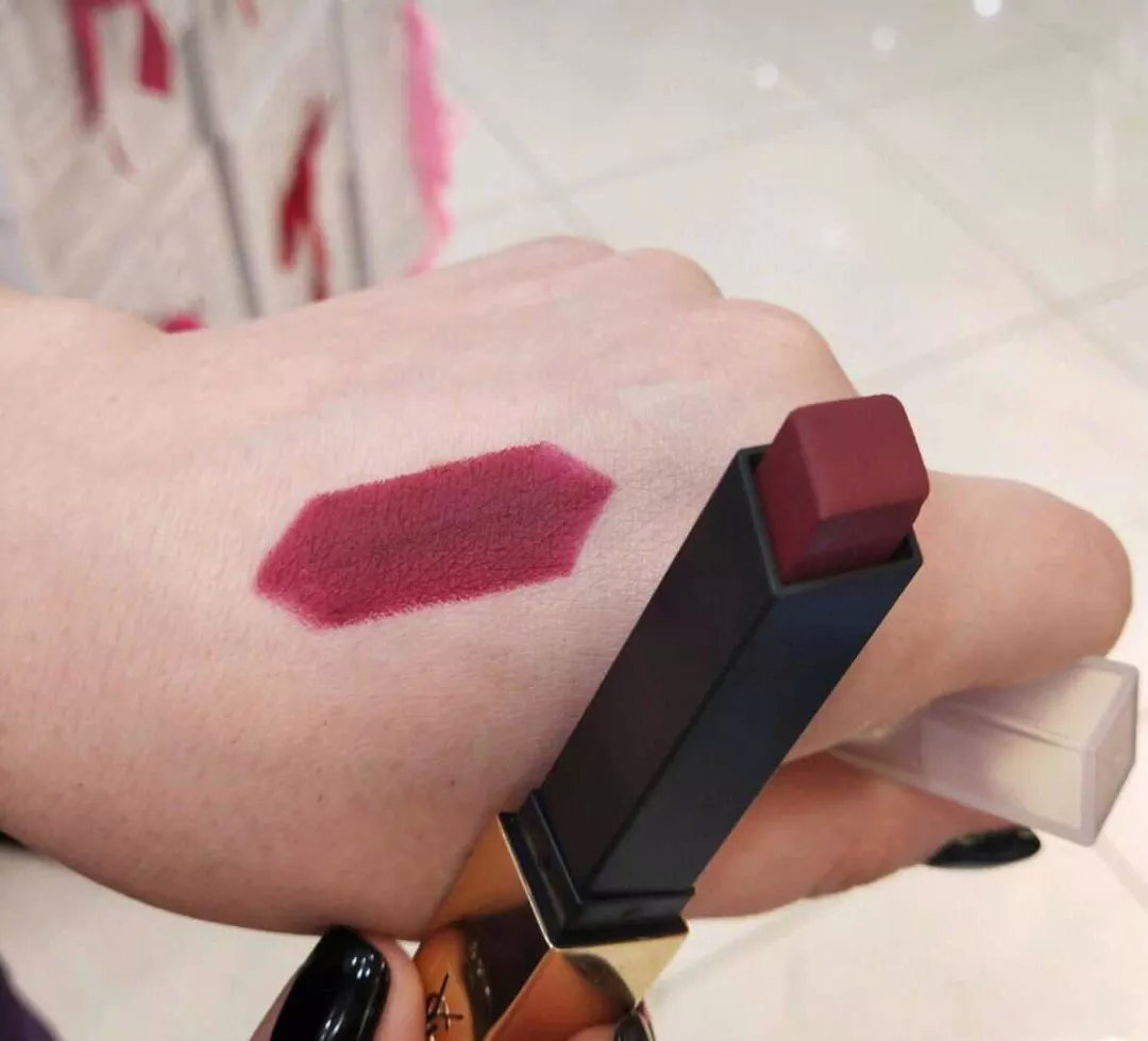 李佳琦推荐的色号到底有多难买