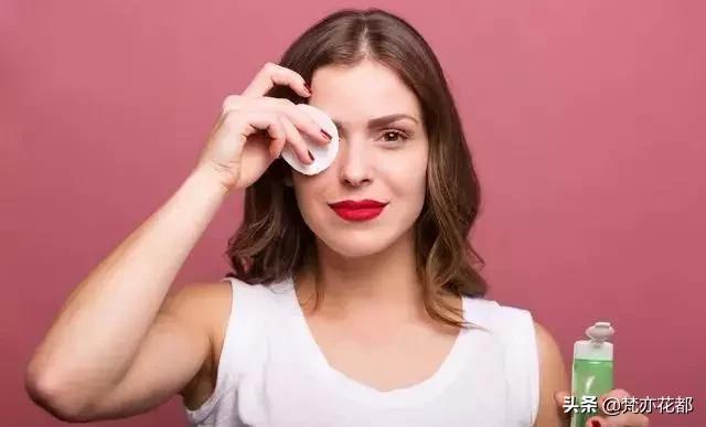 脸上毛孔粗大怎么办收缩毛孔,脸上毛孔粗大要怎样才能收缩毛孔