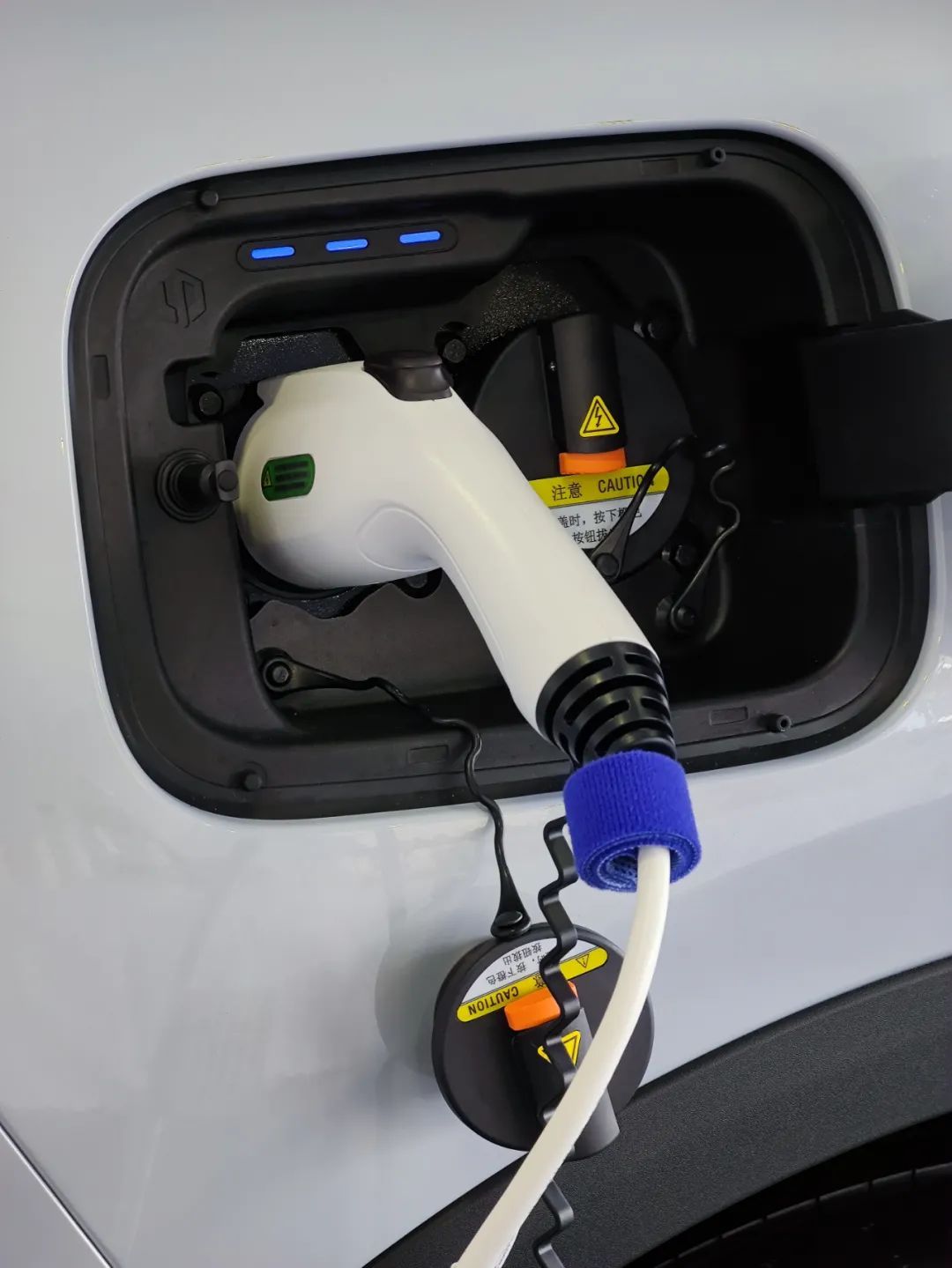 零跑c11纯电版深度试驾,零跑c11汽车试驾视频