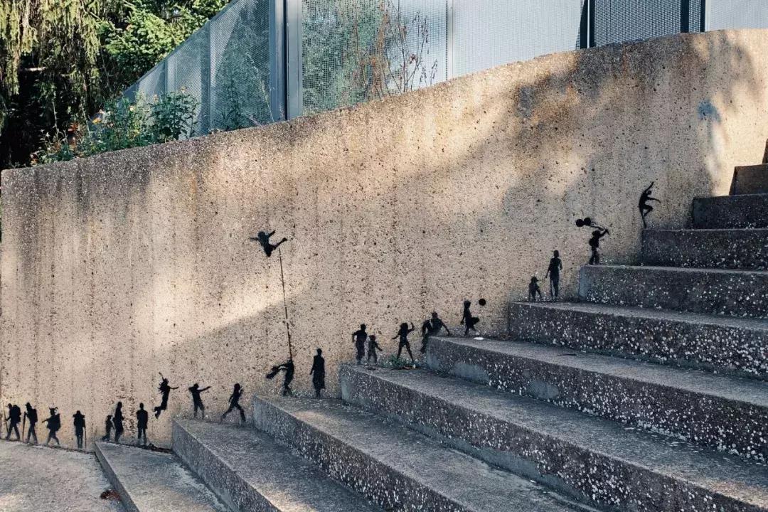 一个整天不正经的人,一个不正经的年轻人