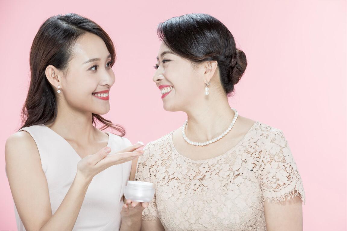 贵妇膏有什么功效保湿吗,贵妇膏有什么功效与作用