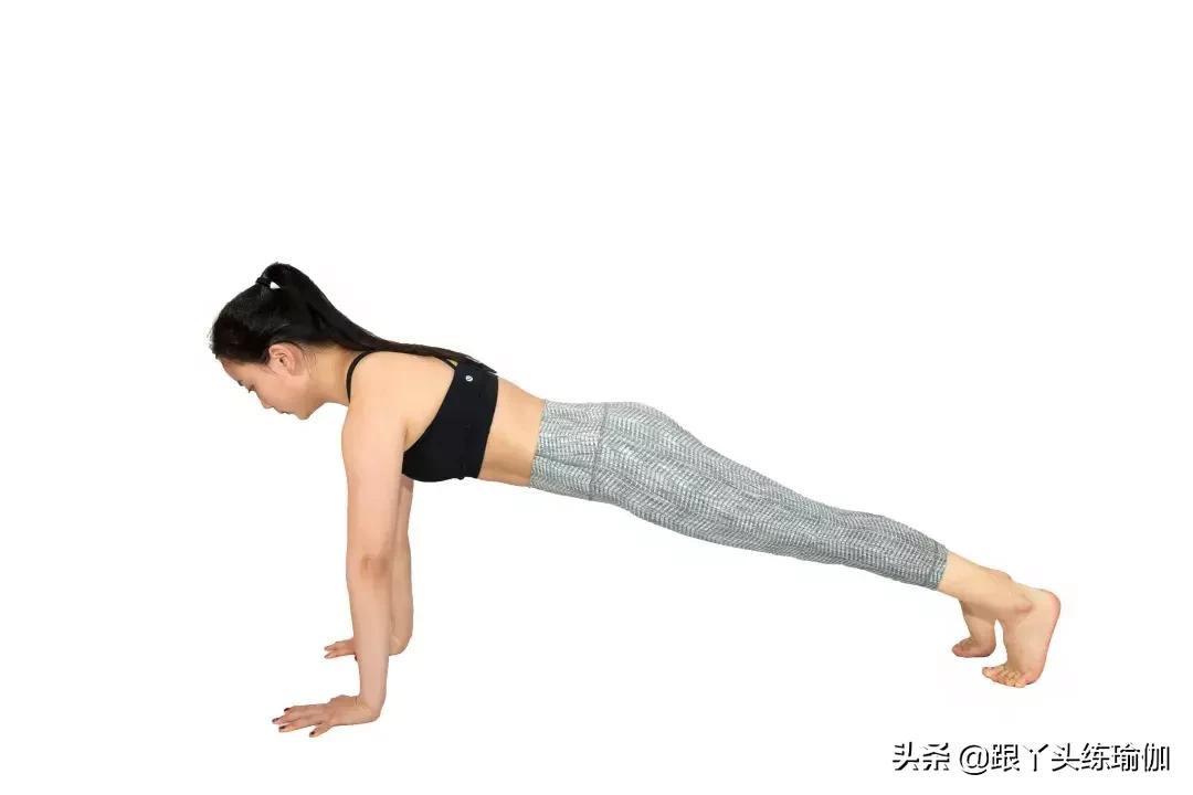 体态矫正圆肩驼背普拉提,形体改善驼背圆肩形体操