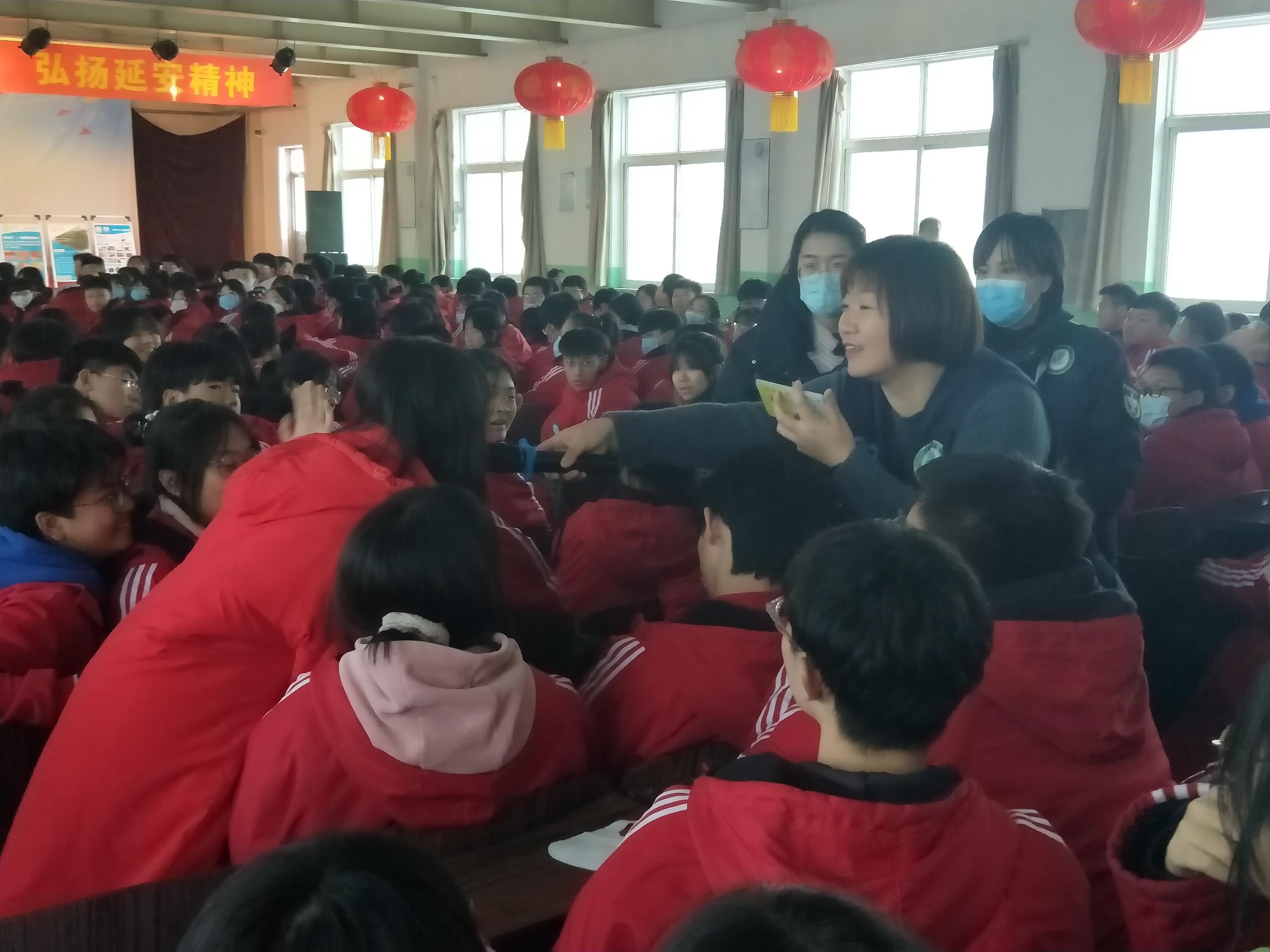 铁西（开发区）禁毒办携手益新公益、翟家街道暨校园反诈禁毒宣传