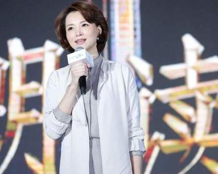 央视一姐董卿成名史,董卿从无名小卒到央视一姐