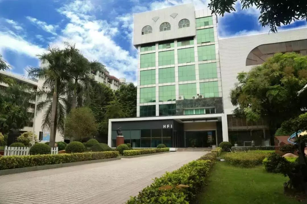 深国交和华附国际部哪个比较好,深国交真的能读名校吗