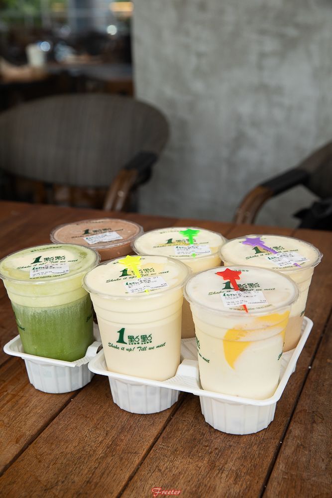 头顶着58度的高温,强烈推荐网红饮品打卡