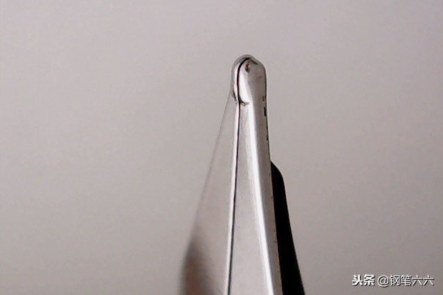 凌美钢笔恒星书写效果,凌美钢笔和流星钢笔哪个好