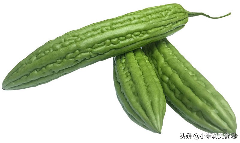 买苦瓜重的好还是轻的好,买苦瓜甜不甜