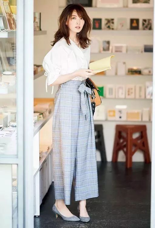 高大壮女生穿搭显瘦,高大壮穿搭小个子