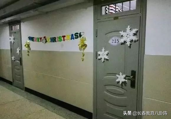 全国高校宿舍奢华排行,各个学校宿舍大比拼