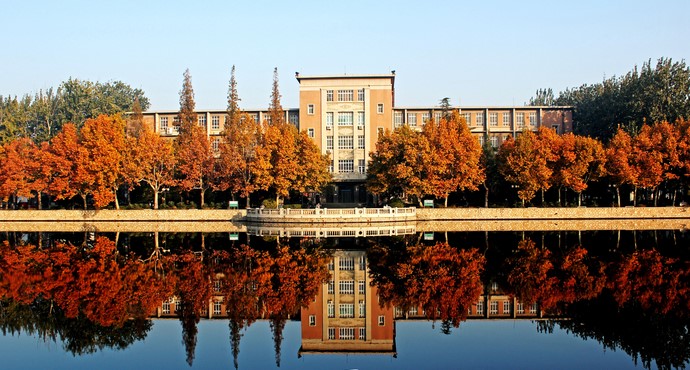 新传考研院校推荐,新传专业考研如何选择考研院校