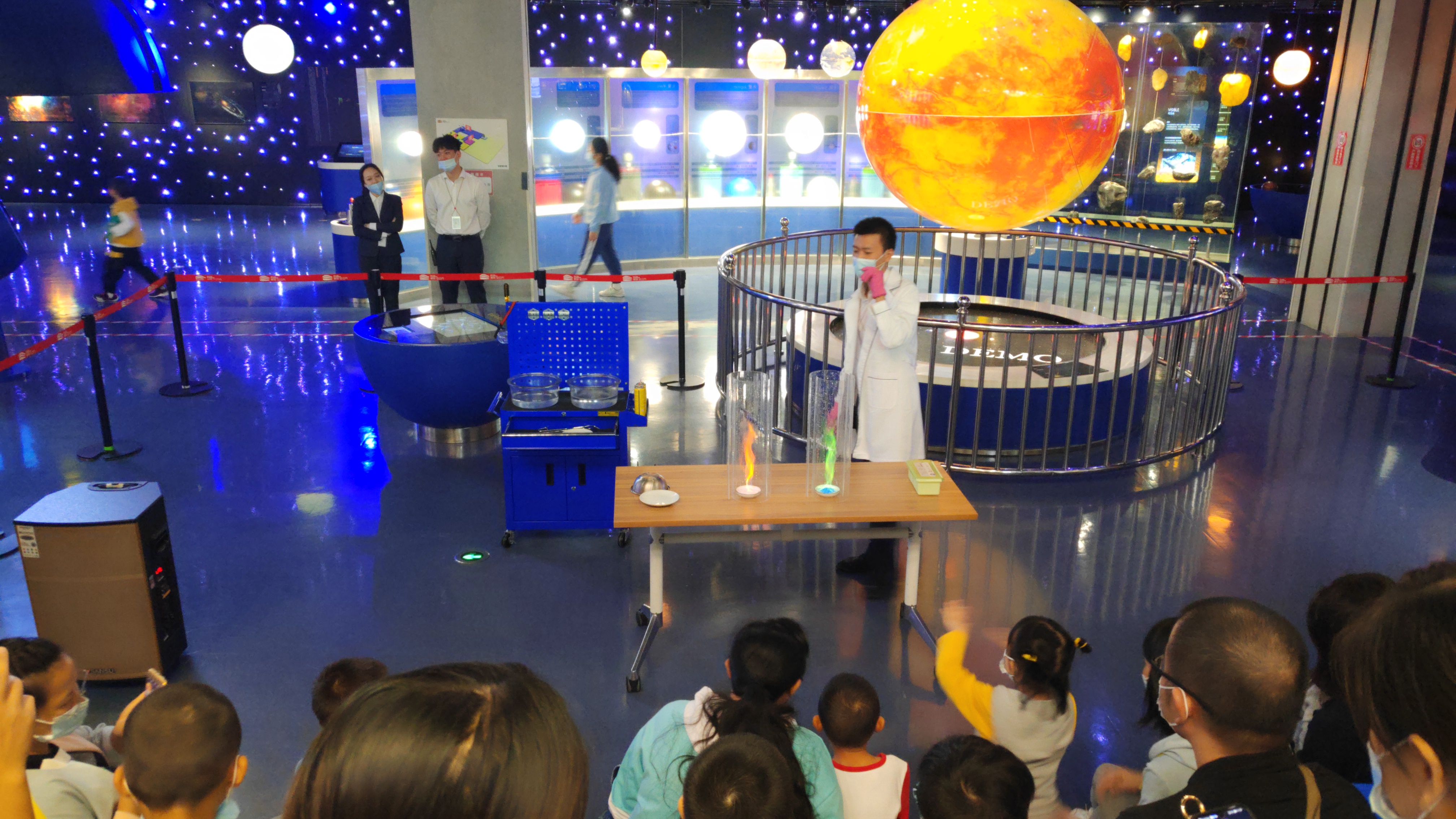 龙岗红立方攻略,深圳龙岗红立方免费