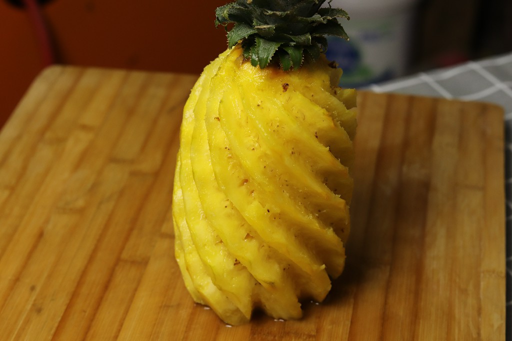 菠萝挑长的还是短的,菠萝挑选攻略大全