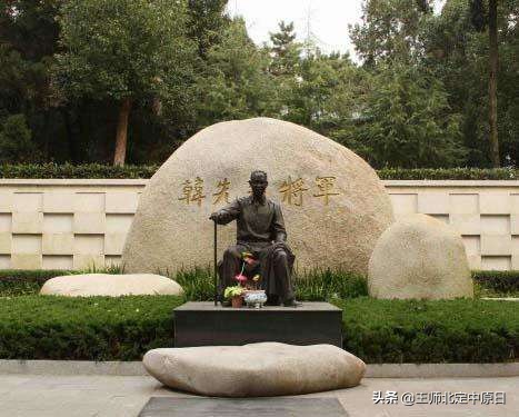 当您在商场购物时,当你在海南买菜