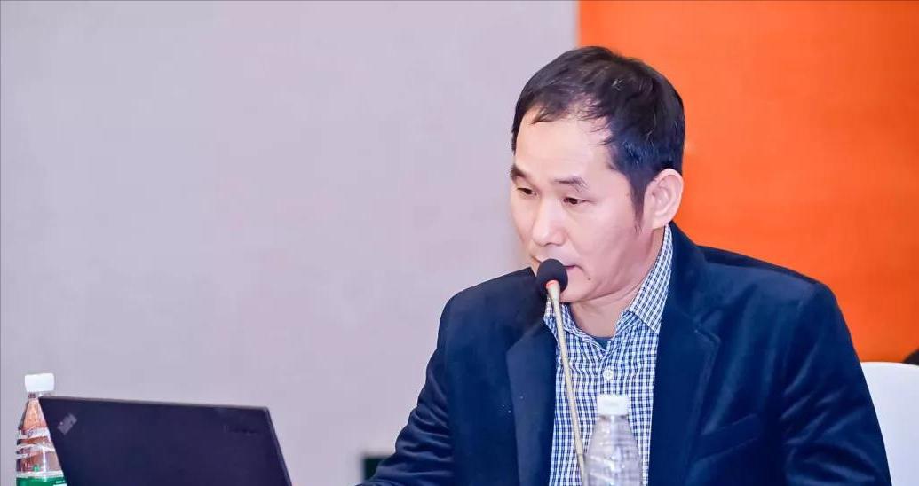 草根创业成功的富豪,草根富豪创业史