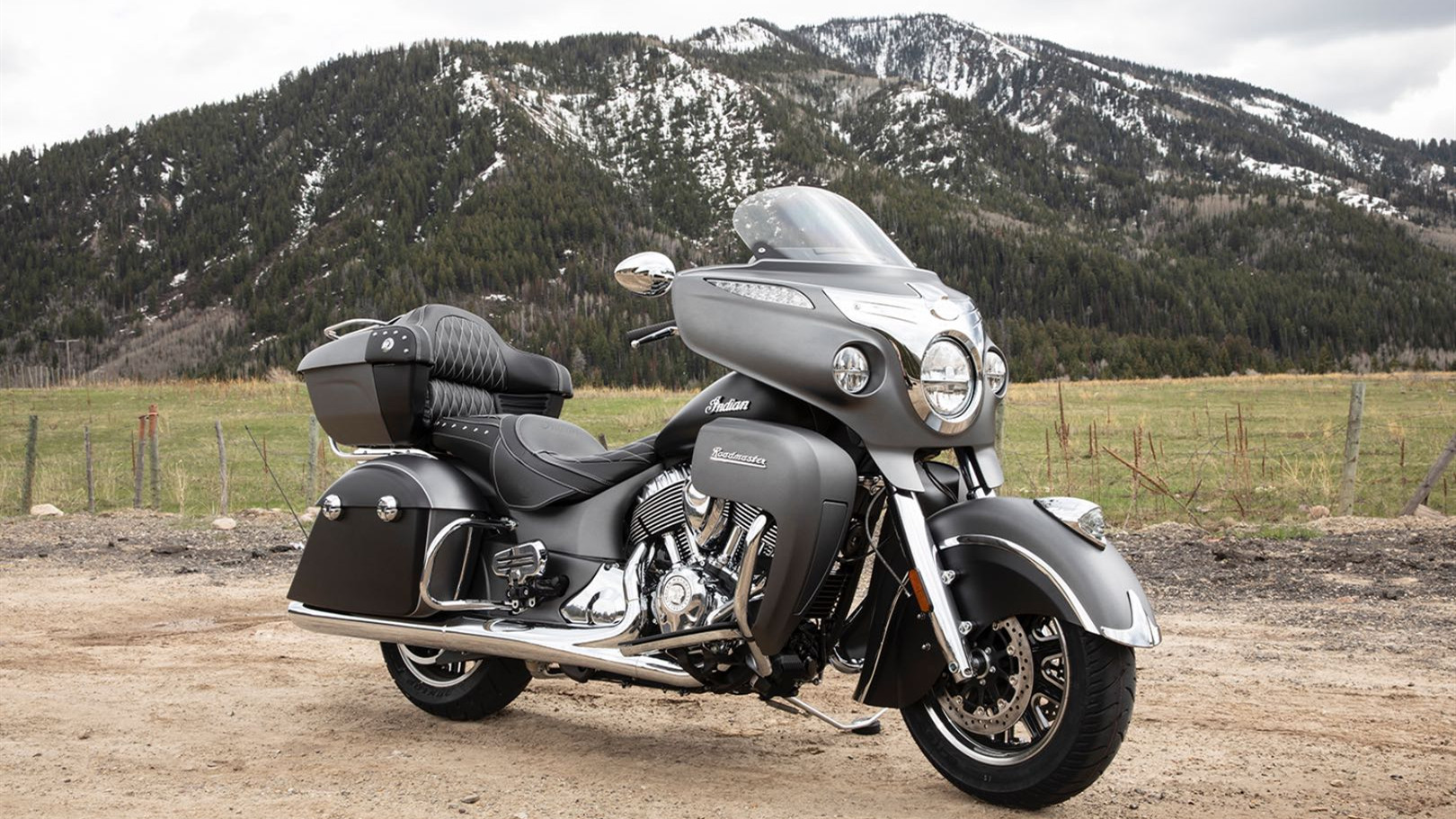 这几款车照样可以翻山越岭,这几款车绝对有你意想不到的配置