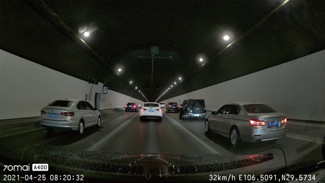 300块钱左右的行车记录仪推荐,300以内行车记录仪性价比推荐