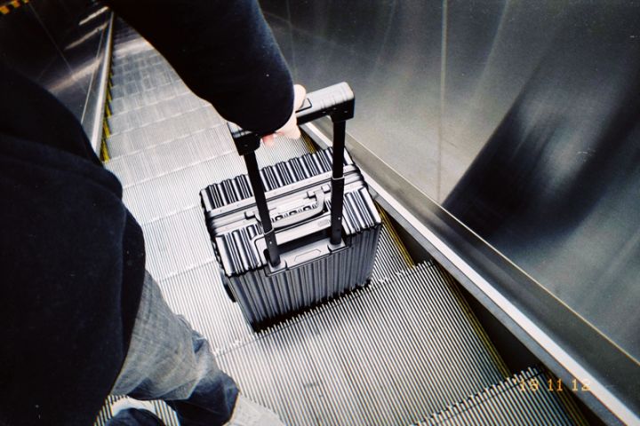 轻便美旅行李箱,好用价格不贵的指纹解锁行李箱