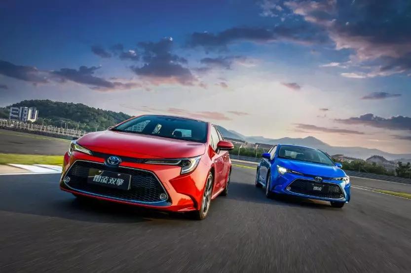 当年ae86多少钱一辆,丰田雷凌和ae86有什么渊源