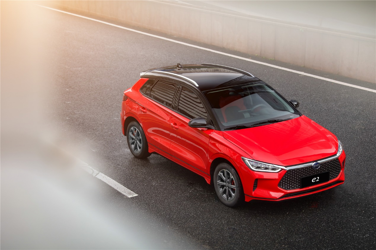 新能源车比亚迪e2值得买吗,比亚迪e2电动车好吗