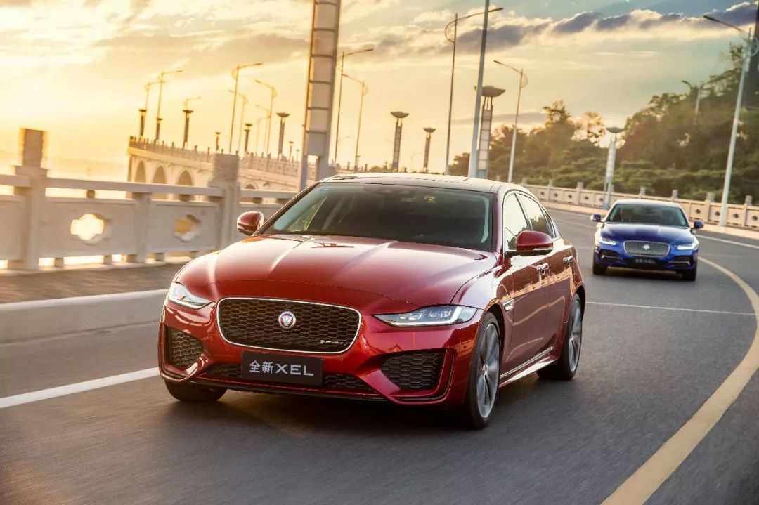 21款白色捷豹xel试驾视频讲解,捷豹xel200ps青春运动版试驾