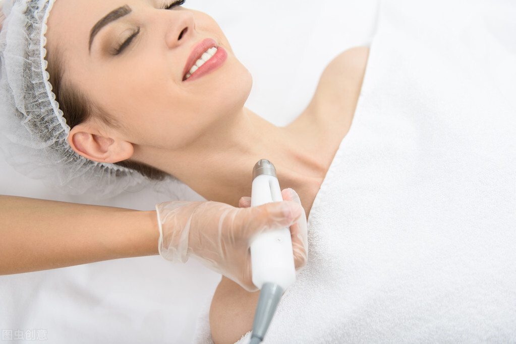 美容师理疗师岗位职责,美容院美容师岗位职责