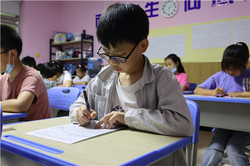 河北滦州首届“爱信诚杯”金笔作文大赛圆满结束