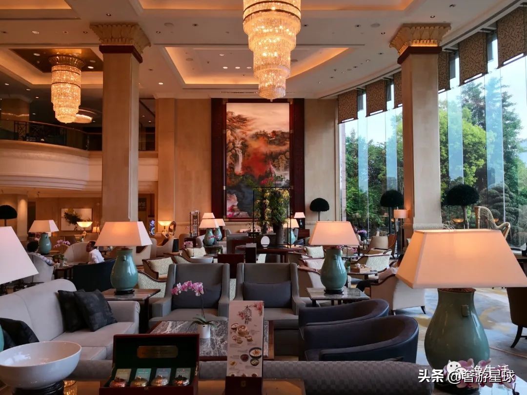 神の战|丽思、柏悦、MO、四季,陆家嘴7大奢华酒店谁是你的最爱?