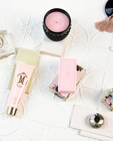 茱莉蔻玫瑰香,茱莉蔻有哪些精油产品