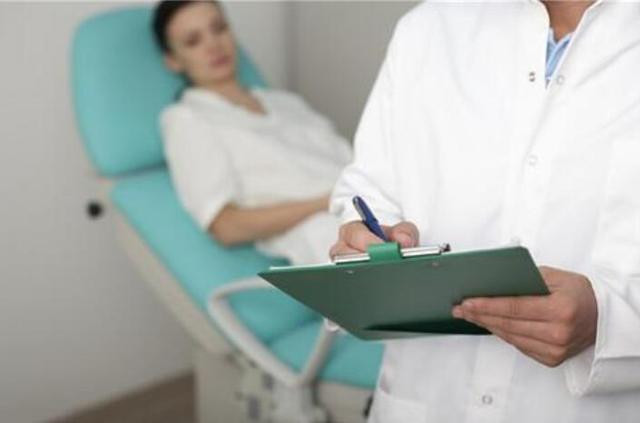 苍井空生下双胞胎被质疑,为什么如此开放还能怀孕?