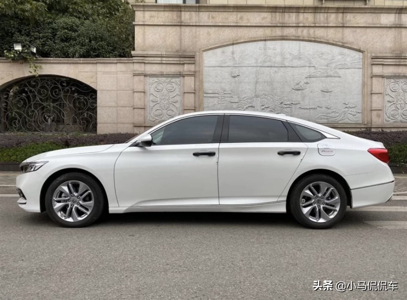 为什么1.5的雅阁还有人买,1.5t雅阁和1.4t迈腾哪个更好