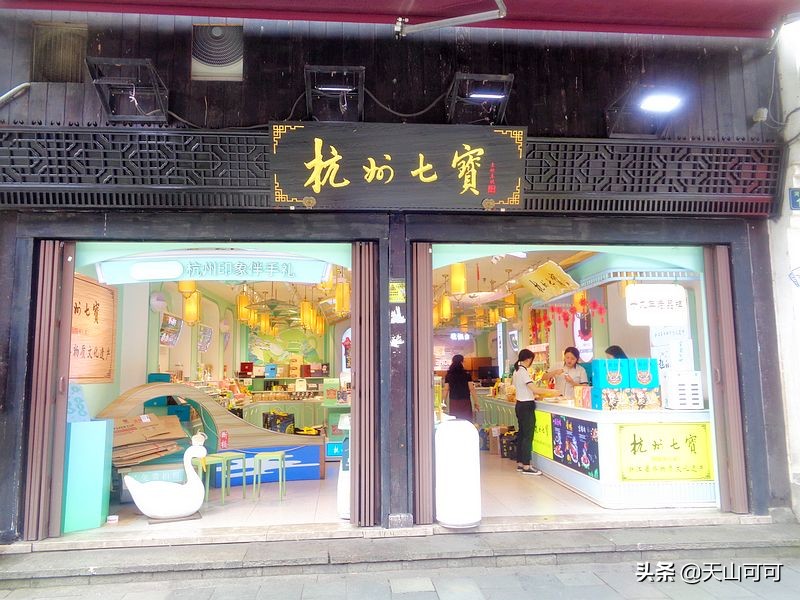 杭州的知名古街南宋御街,来杭州一定要来千年古道南宋御街