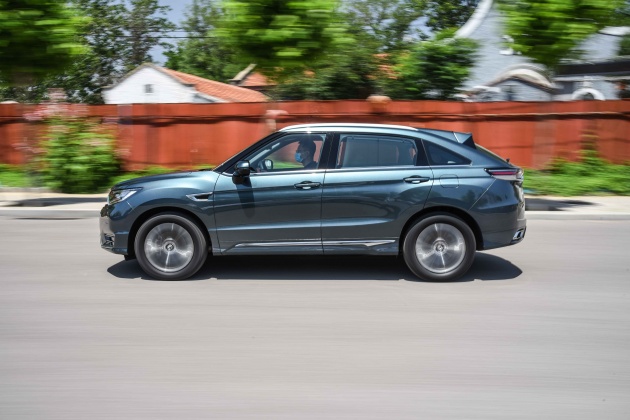 试驾2021款urv七座版,沉浸式体验本田urv四驱尊享