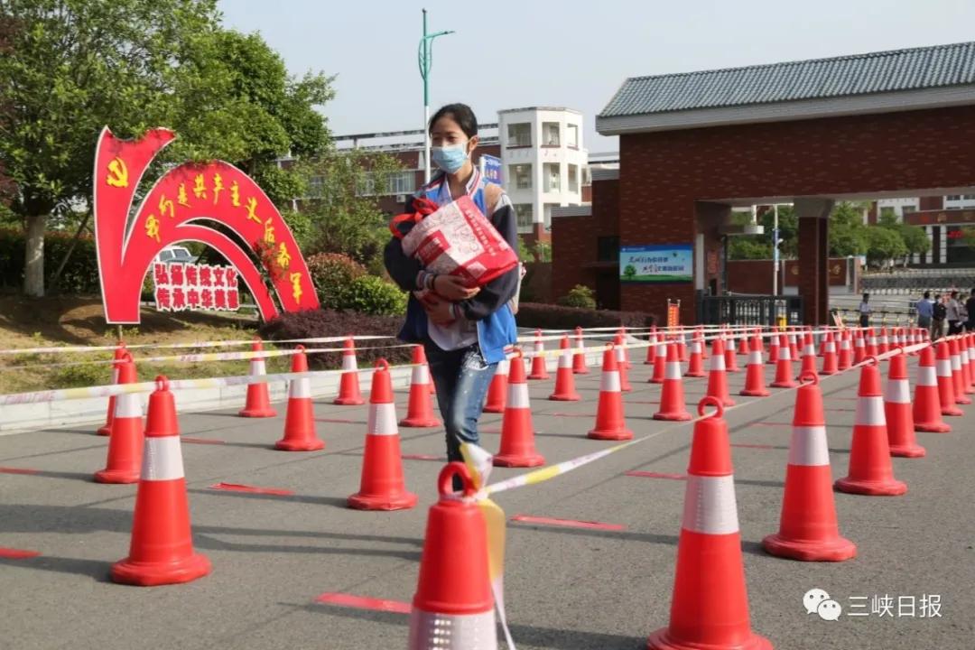 宜昌初中学生总人数,2023年宜昌市初三学生有多少人