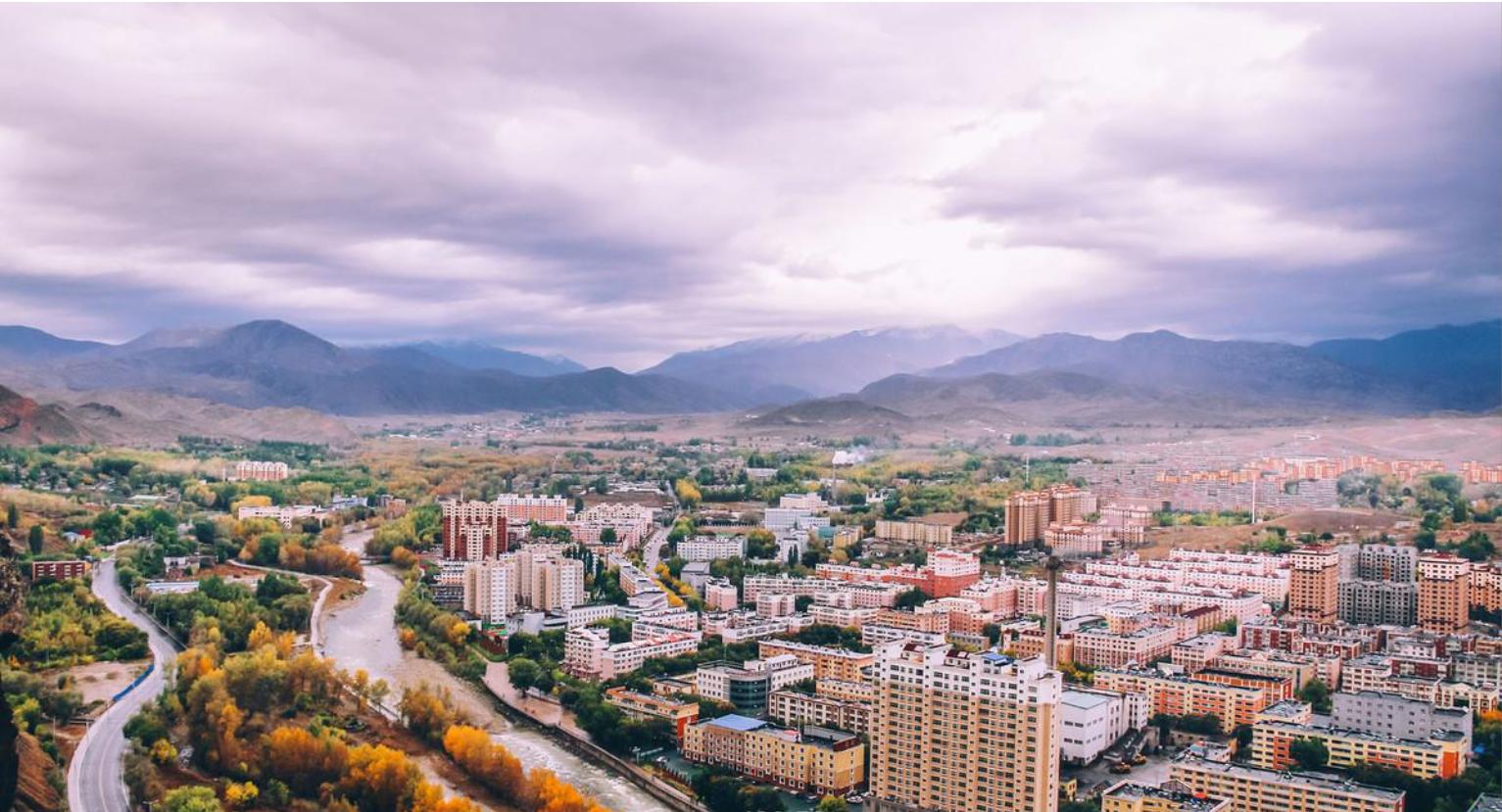 雪都阿勒泰草原,新疆阿勒泰大草原