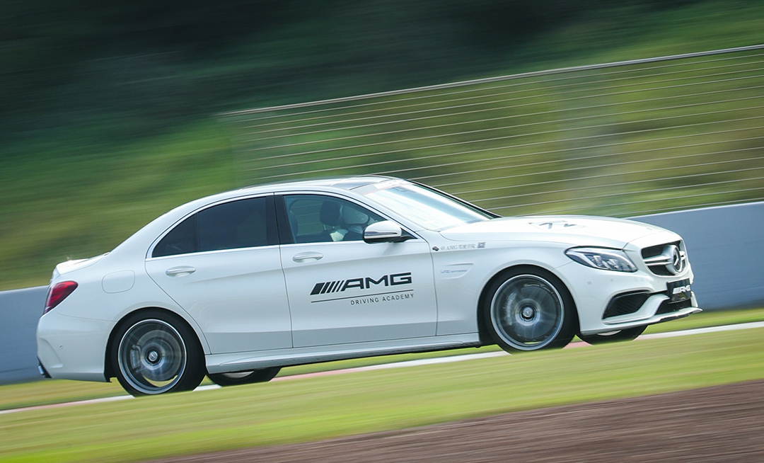 AMG驾驶学院珠海站,来自“忠实铁粉”的七千字心得报告