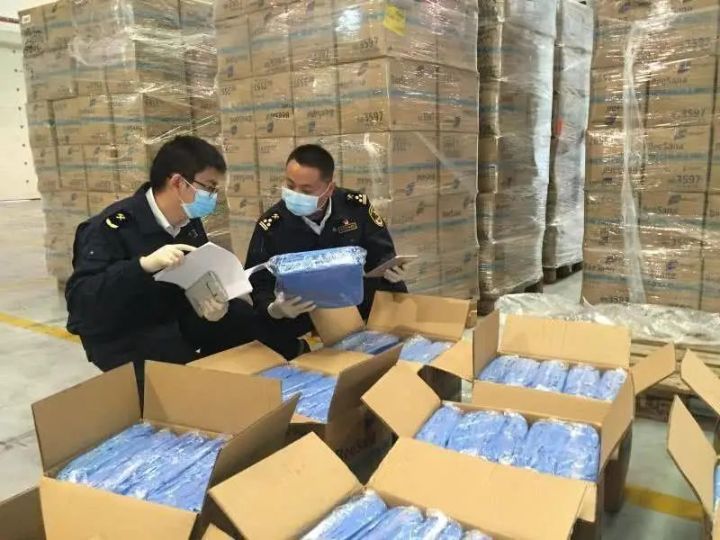 “一罩难求”进口转出口详解