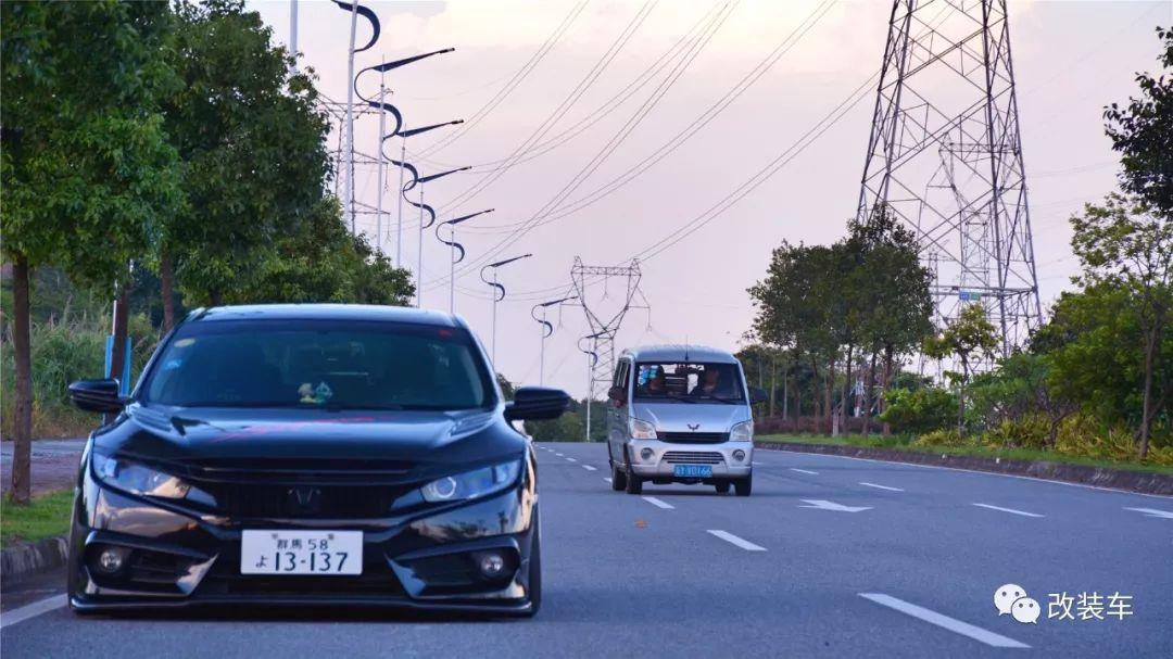 我不再是秒天秒地的10代思域，而是不务正业的手动玩家！