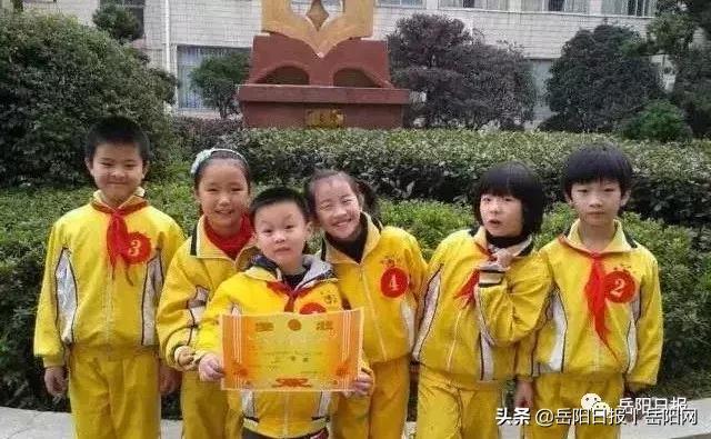 这个岳阳“神童”太厉害了！3岁识字三千，10岁中考拿高分...