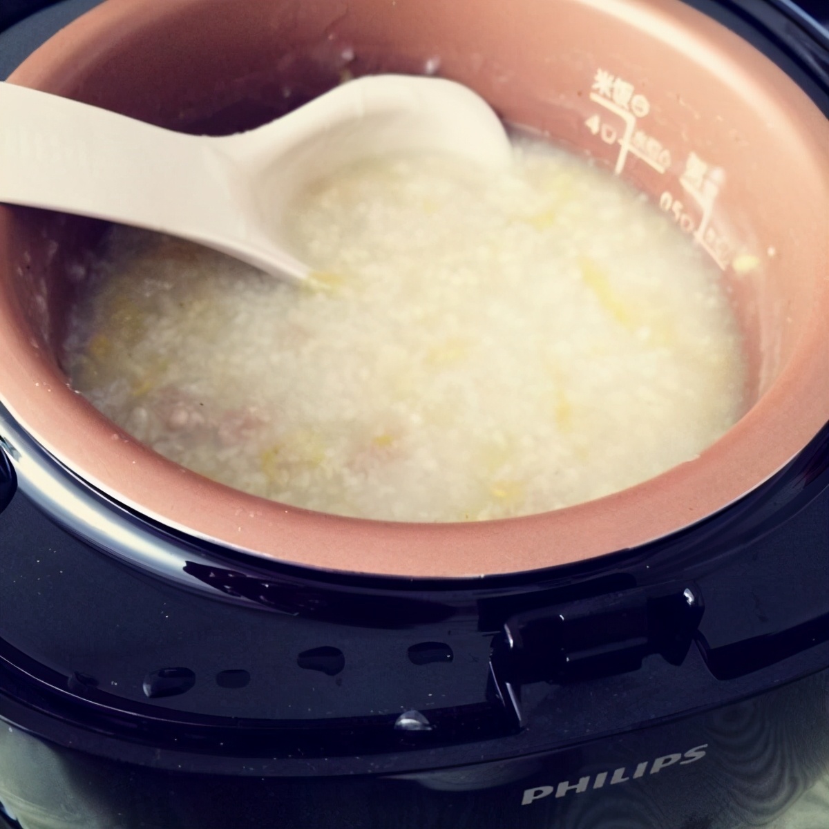 最简单的电饭煲美食做法,自制美食电饭煲简单做法