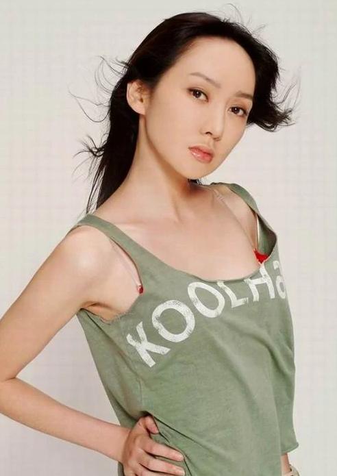 萨顶顶假唱转话筒事件结果,萨顶顶有实力为什么要假唱