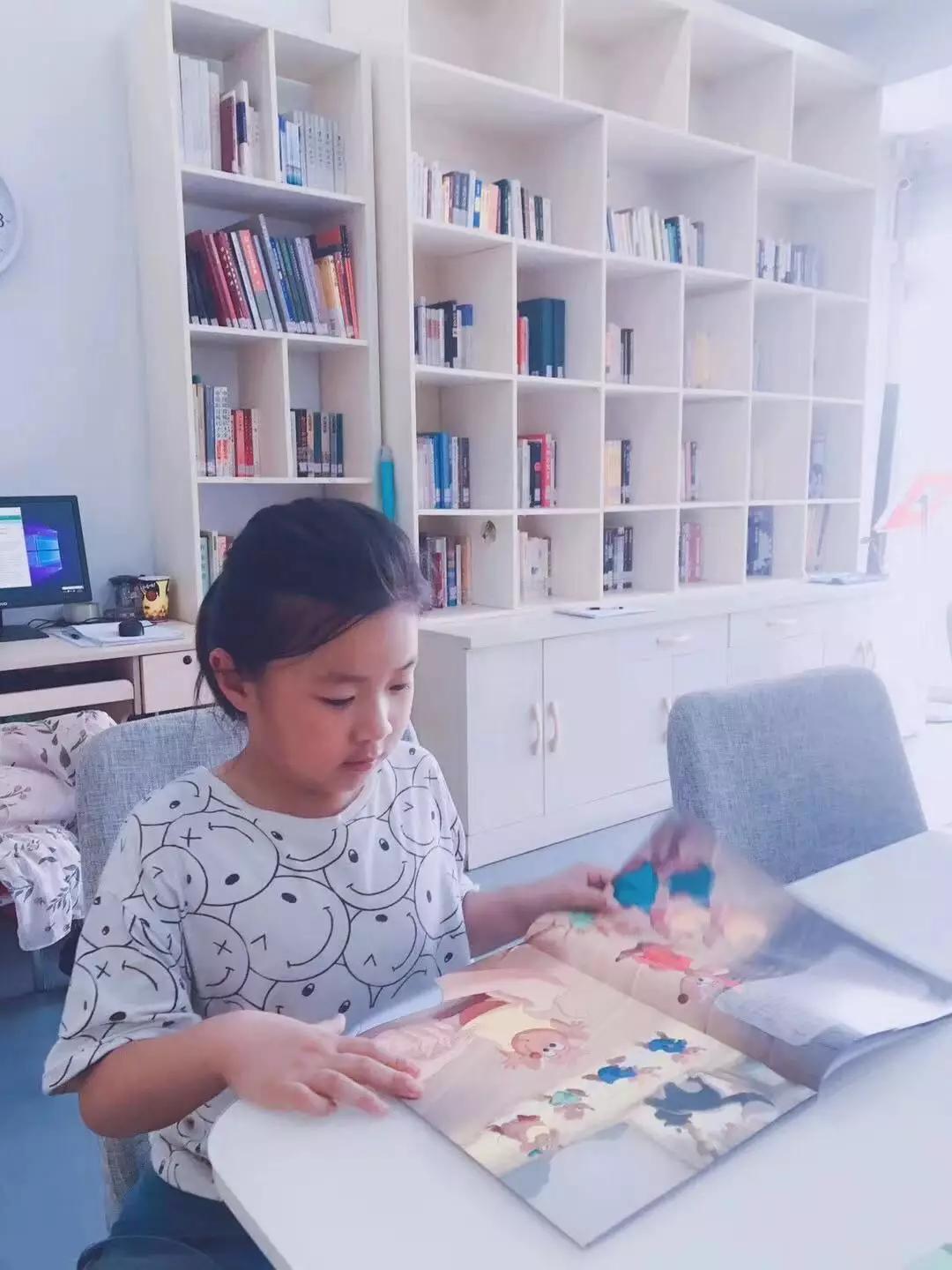 走进图书馆沐浴书香活动,走进书香校园感受读书魅力